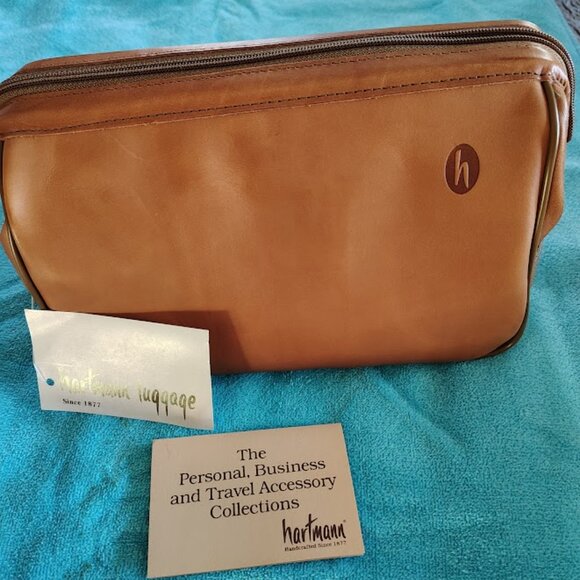Hartmann Travel Dopp Kit - Picture 2 of 7